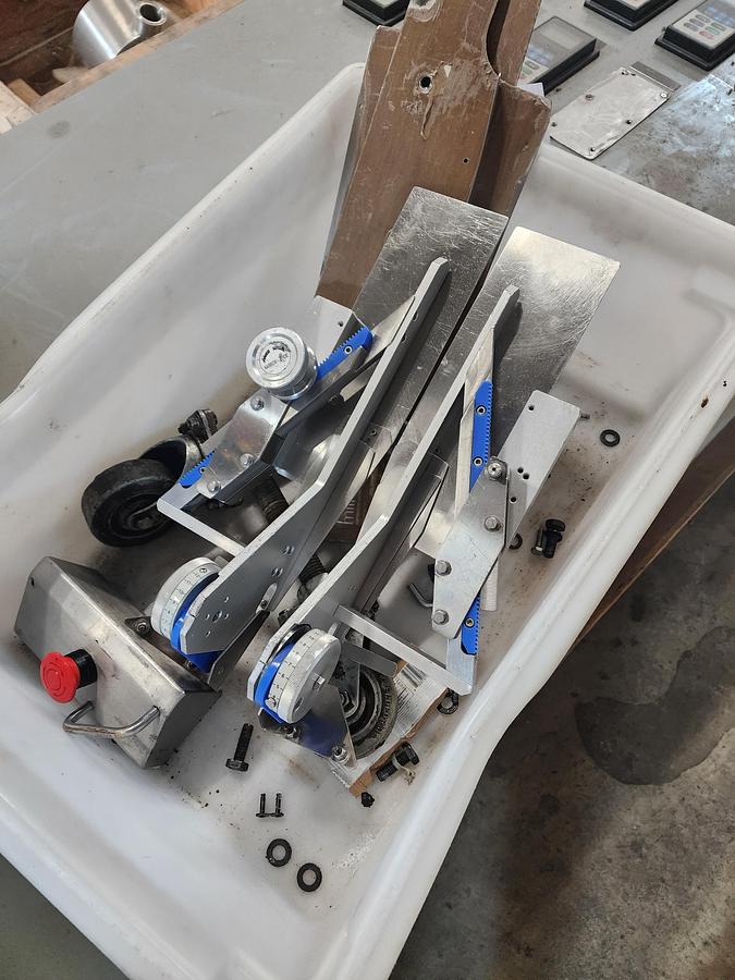 Used 2016 Fuji FW3200 Wrapper