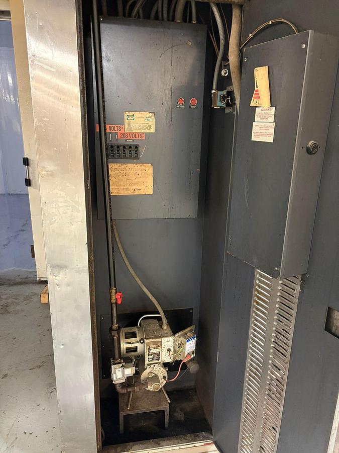 Used Lucky and Hobart Bakers Aid Used Rack Ovens
