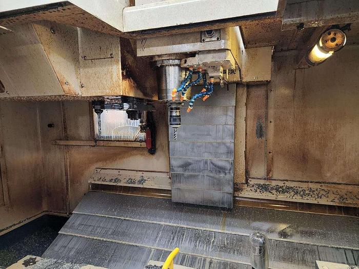 Used Doosan Daewoo 4th Axis Vertical Machining Center Model: DMV-4020