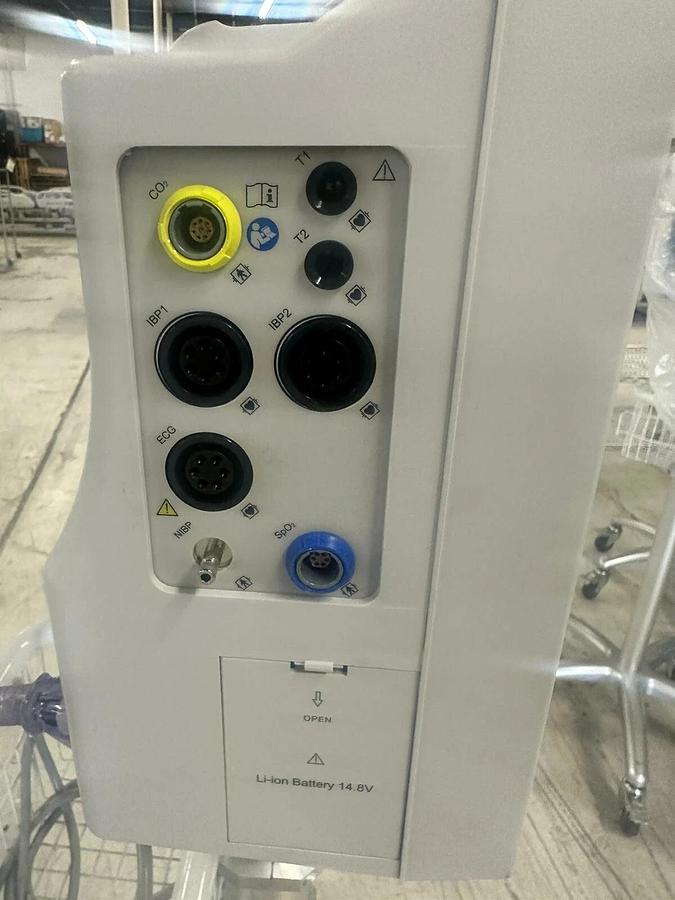 Used EDAN IM8 Patient Monitor IM8 , DOM 2020, Monitor Only