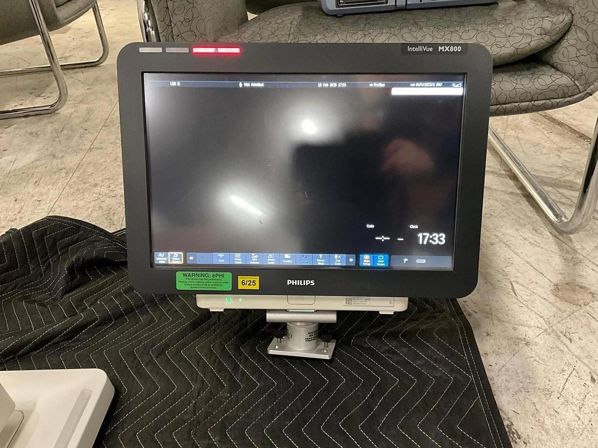 Used Phillips Intellivue  MX800 Monitor