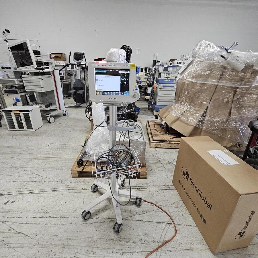 Used (16)Philips MP30 With Module & 18 EDEN IM8 with CO2 OPTION ( LOT Of 34 Units)