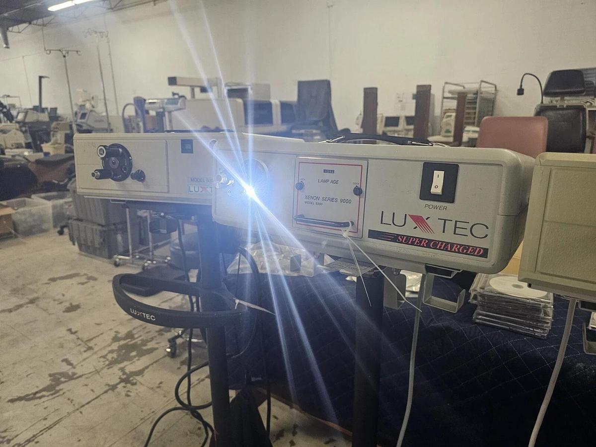 Used Luxtec 9300XSP & 9000 Light Source for Surgical Headlight Qty 5