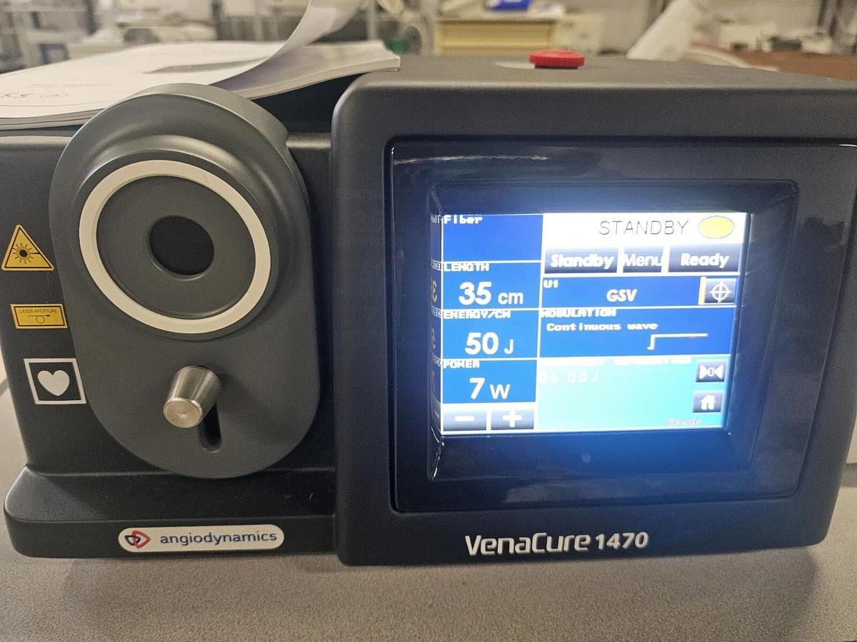 Used Angiodynamics EVLT VenaCure Pro 1470 Laser Complete System
