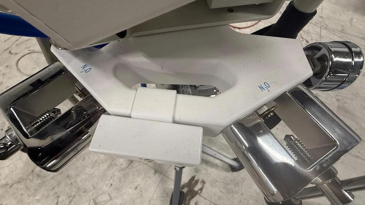 Used Flowmeter Portable Accutron Digital Ultra 4 Tank System