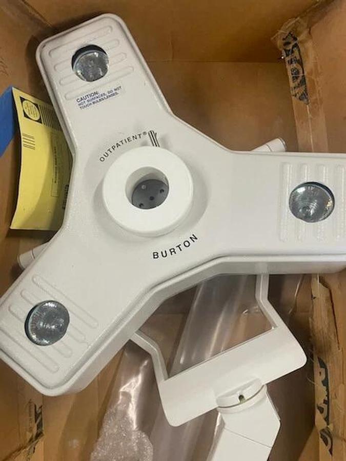 Used Mint Burton AIM-200 Surgical Exam Light