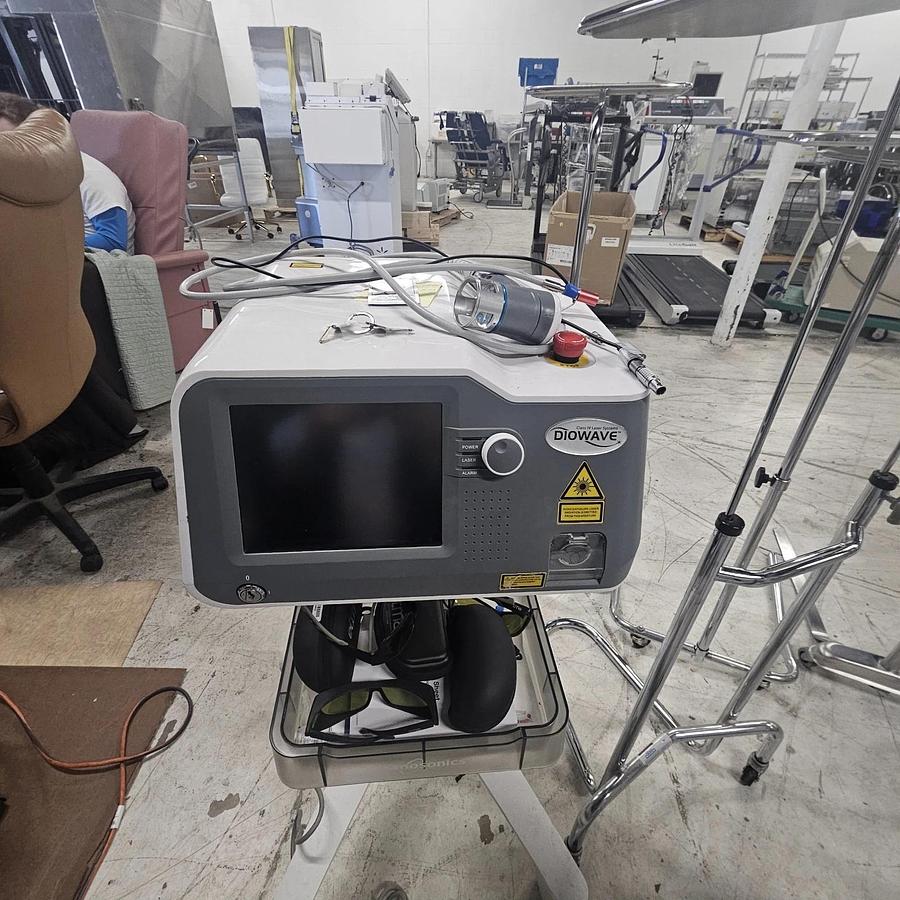 Used Diowave Portable Class IV Laser SYSTEM