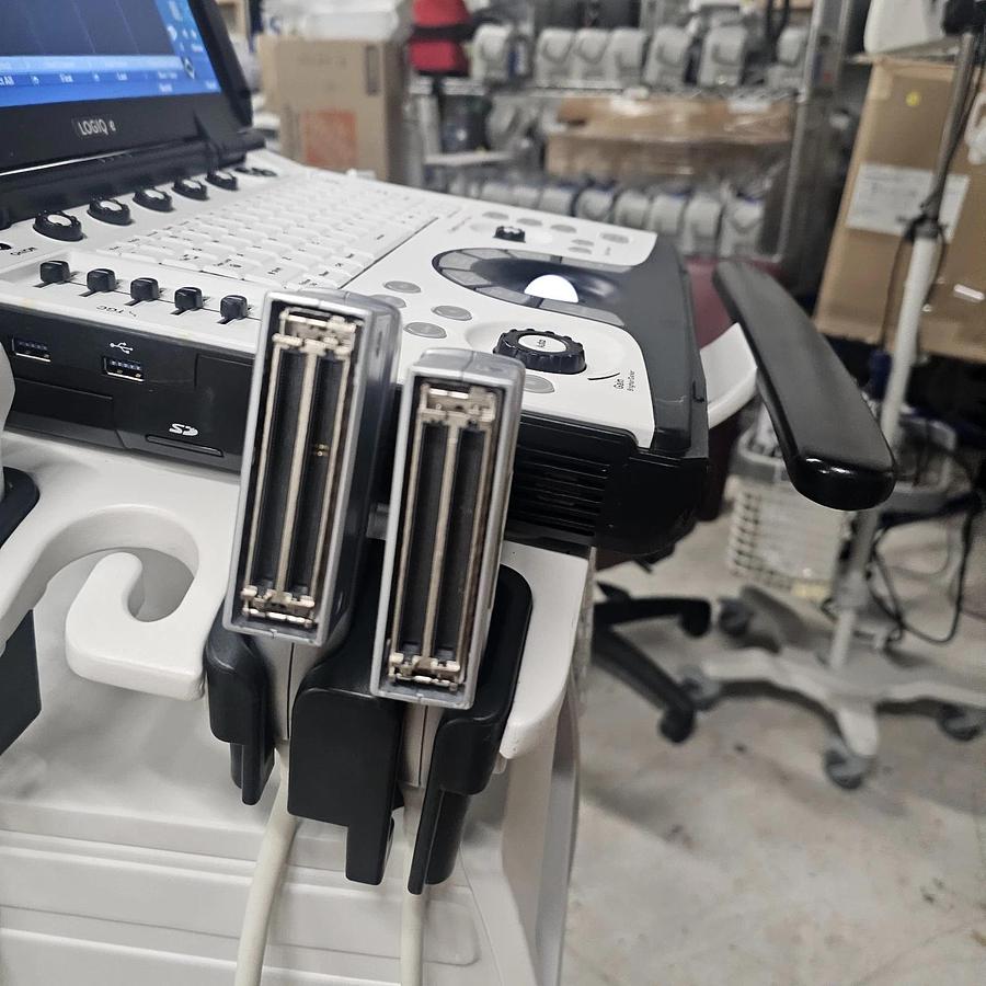Refurbished Refurbished GE Logiq E ultrasound with  convex L4-12t Or L10-22 Transducer