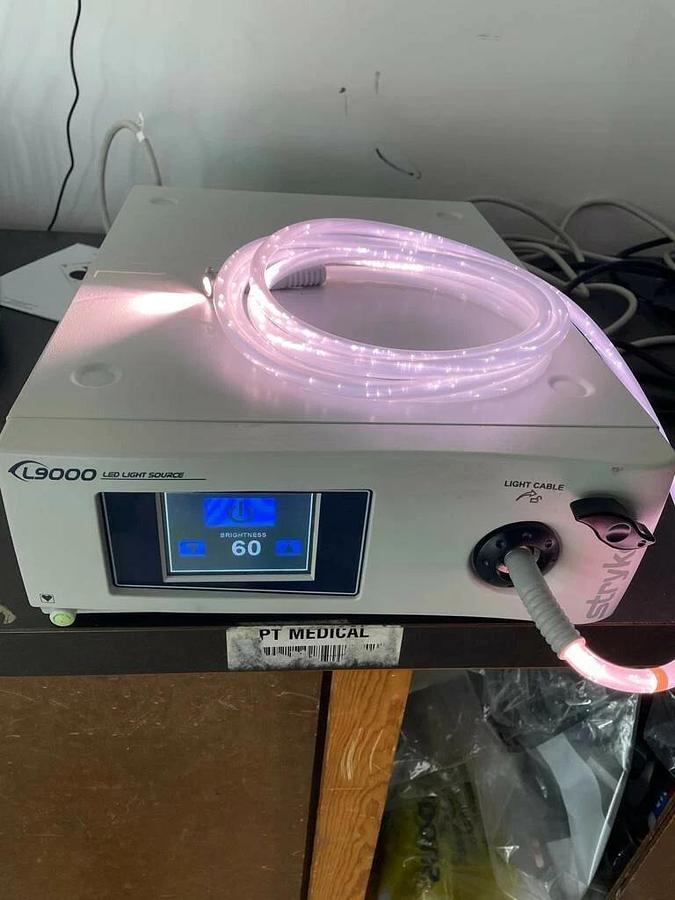 Refurbished STRYKER L9000 Light Source , Biomed Tested