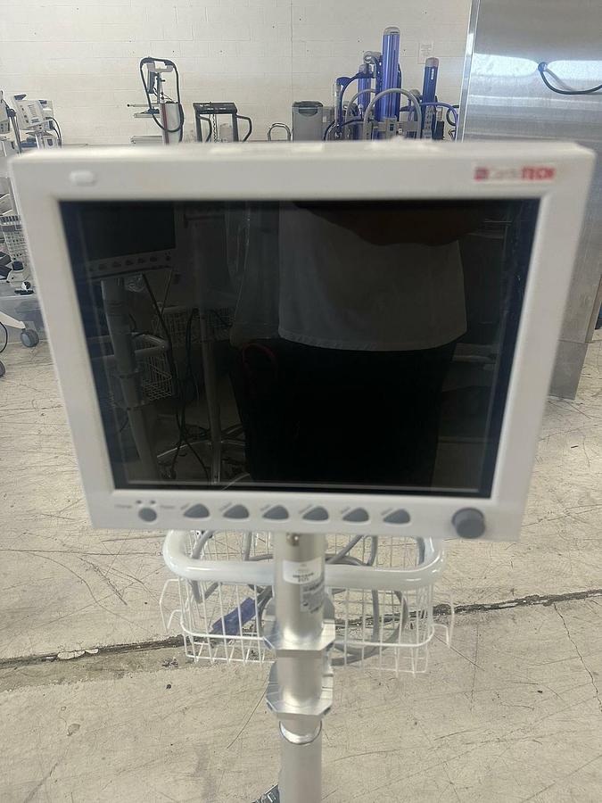 Used EDAN IM8 Patient Monitor IM8 , DOM 2020, Monitor Only