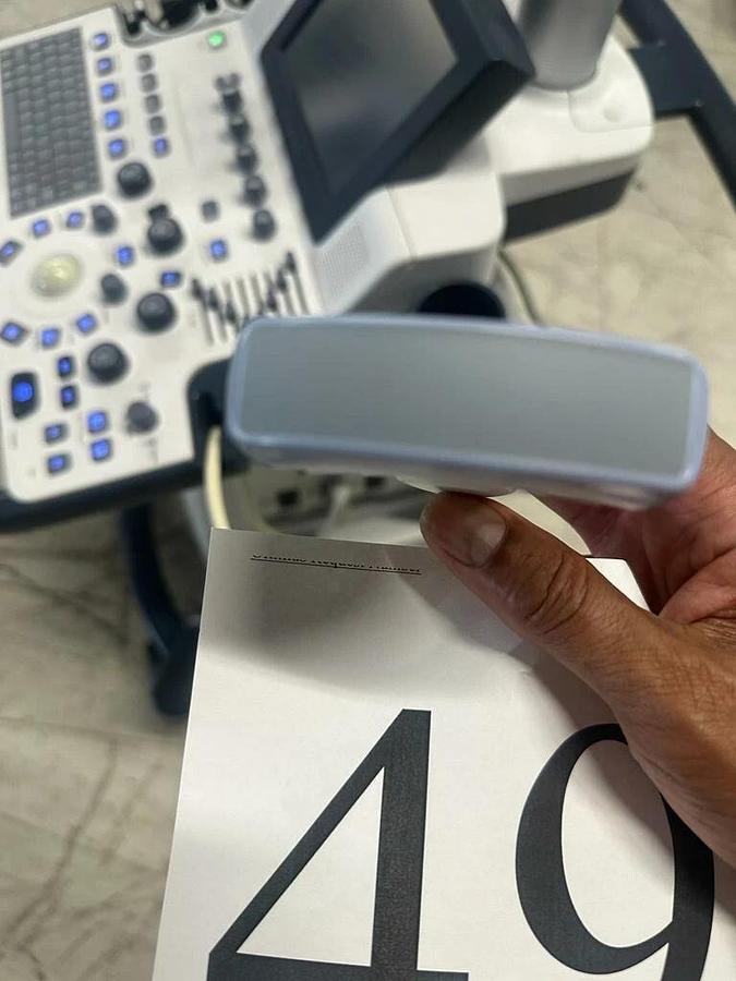 Refurbished 2016 GE LOGIQ F8 Series Ultrasound with  1 Probes, Tested