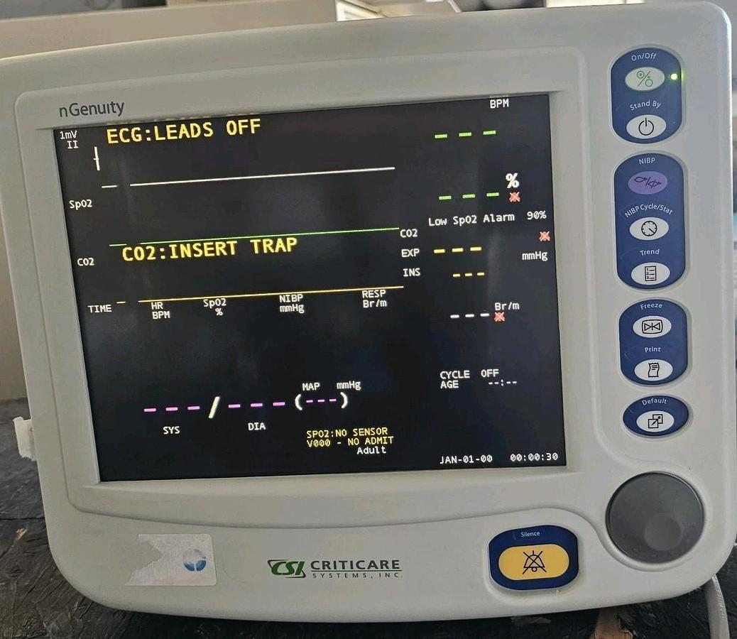 Criticare nGenuity 8100- DOX SpO2, NIBP, ECG,  Temp, CO2, Printer