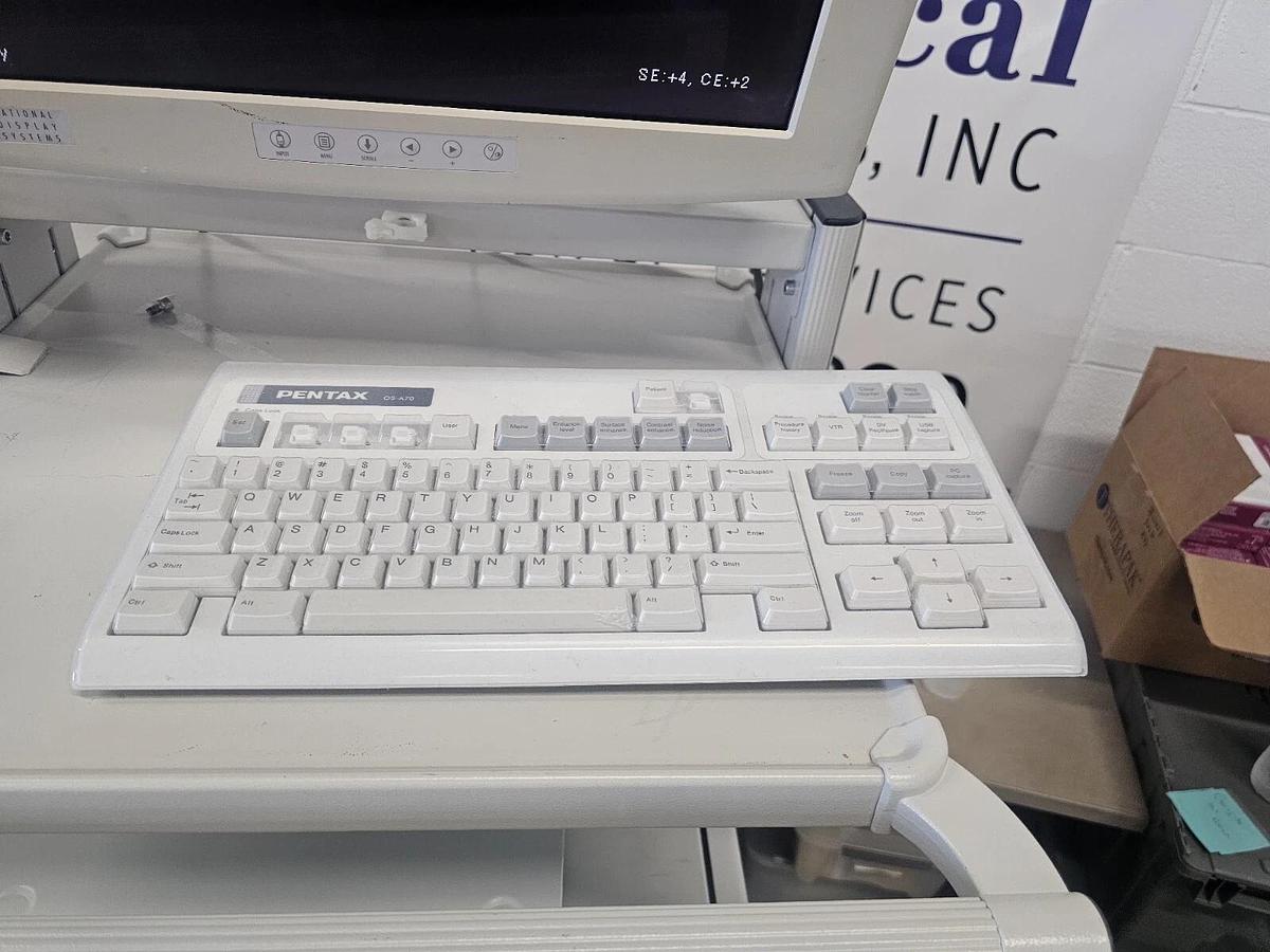 Used Pentax EPK-i Video Processor With KEYBOARD ,Stryker LIGHT SOURCE , monitor, Cart