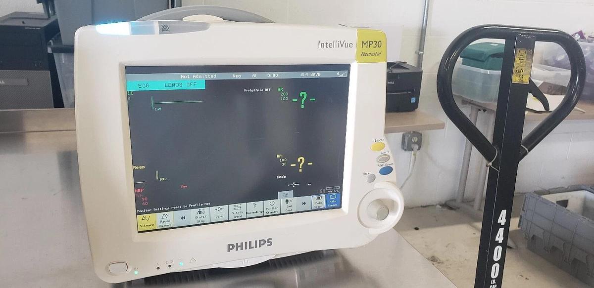 Used Philips IntelliVue MP30 Monitor with Module