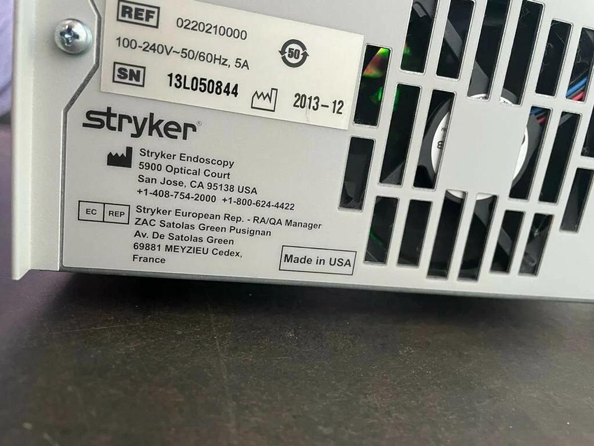Refurbished STRYKER L9000 Light Source , Biomed Tested