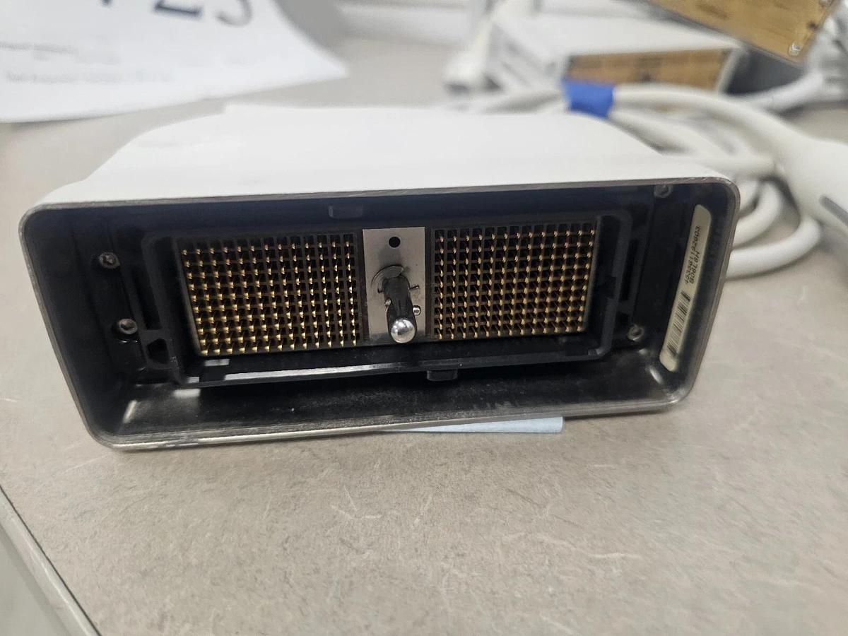 Used PHILIPS X7-2 XMATRIX PROBE ULTRASOUND PROBE