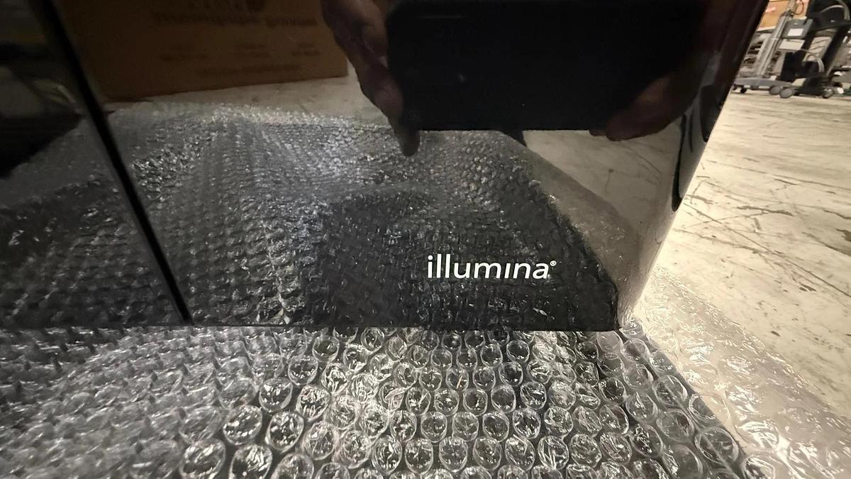 Used Illumina NextSeq 500 Genetic Sequencer