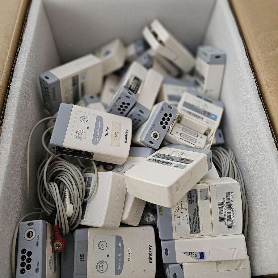 Used Mindray Telemetry Transmitter Patient Monitor TEL-100 with Cable, ( LOT Of  32)