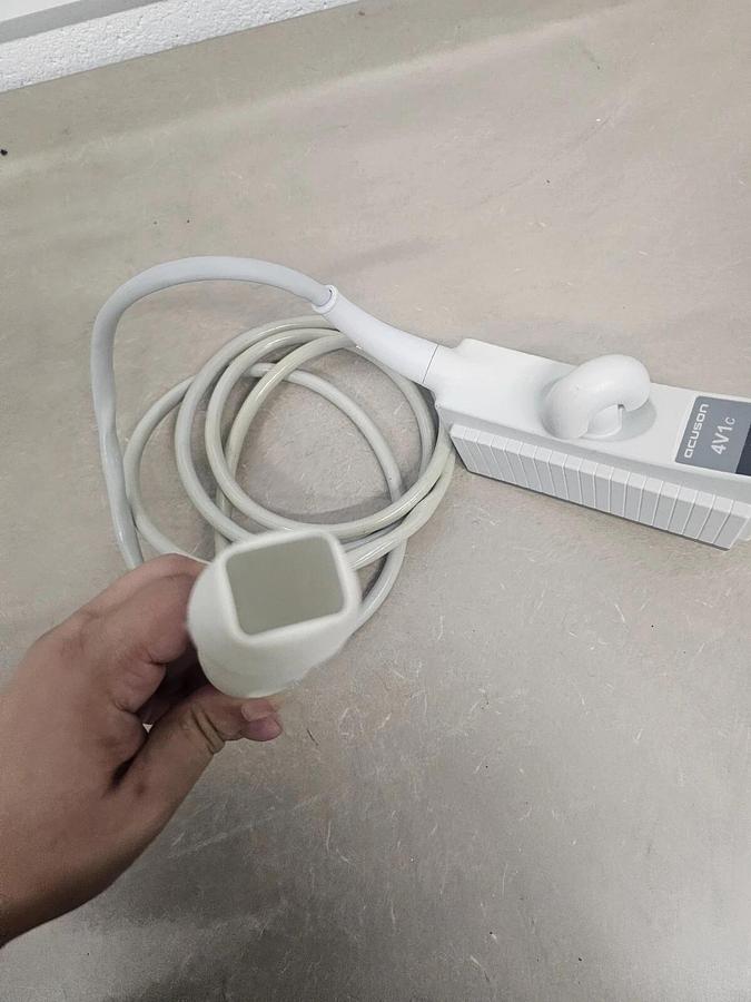 Used Siemens ACUSON 4V1c Vector Array Ultrasound Transducer Probe