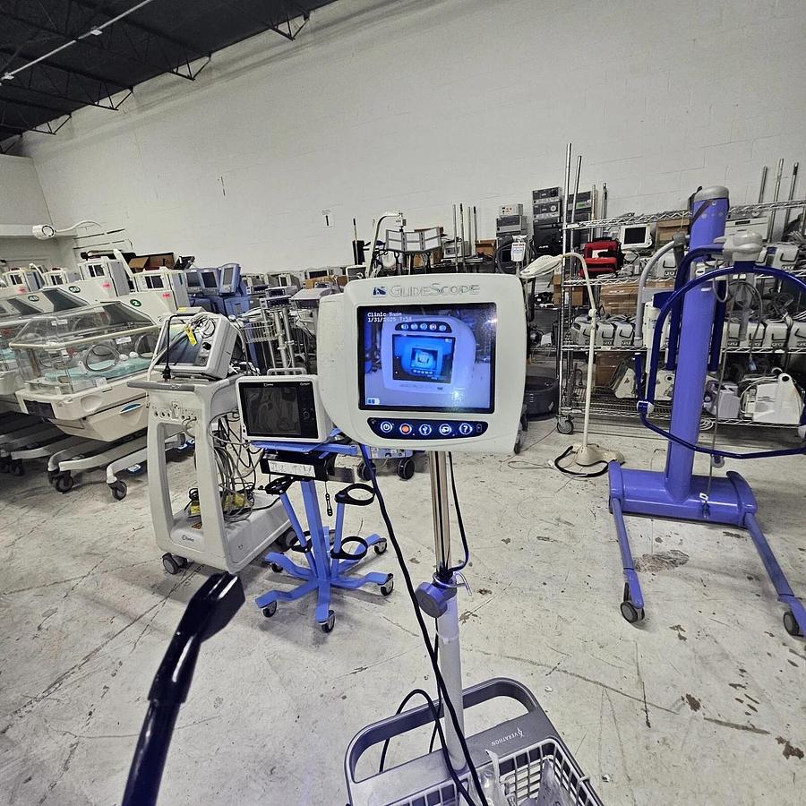 Used Verathon GlideScope Patient Monitor 0570-0304 w/ Scope