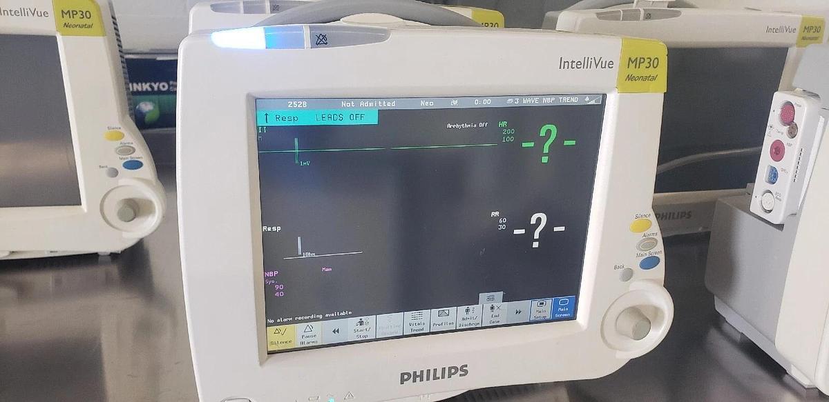 Used Philips IntelliVue MP30 Monitor with Module