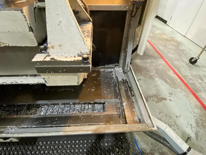 Used 2000 Mikron UCP 600 5 Axis Machining Center