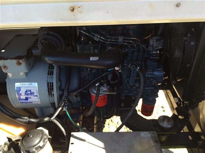 Used 2010 Terex AL4000 LIGHT TOWER