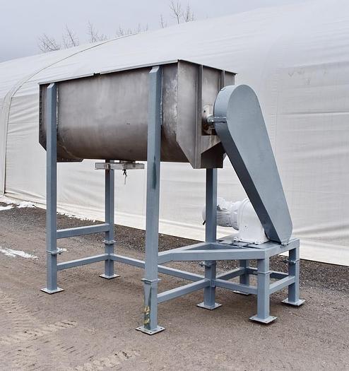 D'occasion USED RIBBON BLENDER, 60 CUBIC FEET, STAINLESS STEEL