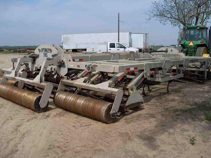 Used 18' Optimizer **One-Pass Tillage Tool**