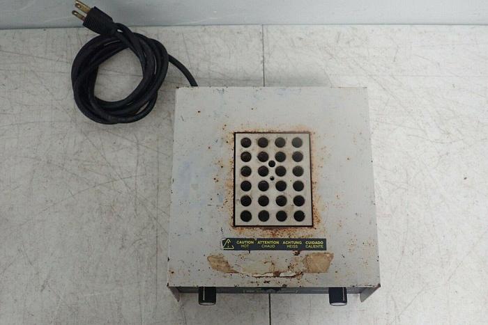 Used Fisher Scientific 11-718 Dry Bath Incubator