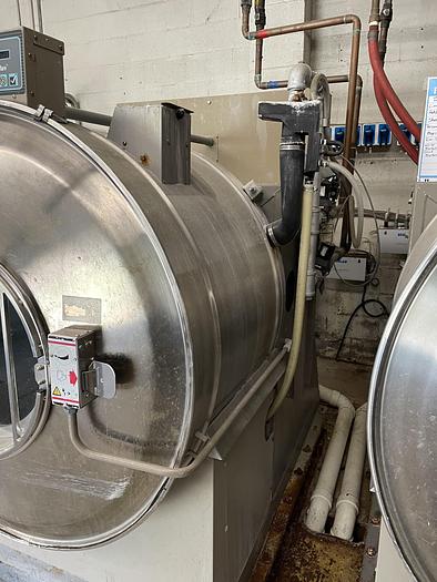 Used 2008 MILNOR 140LB WASHER