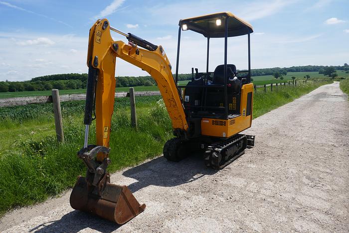 Used 2018 JCB 15C-1