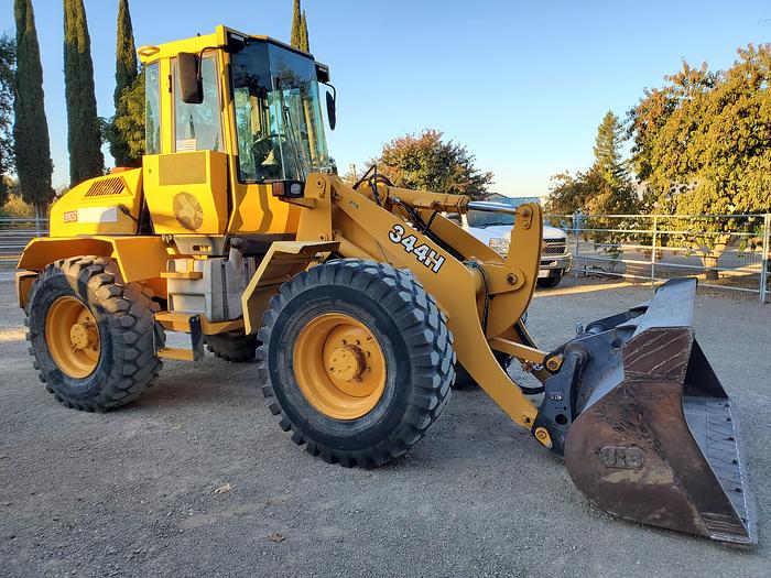 Used 2002 John Deere 344H