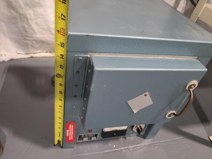 Used Heat Treating Furnace 2200F 8" x 6" x 9" Inside Benchtop 110V Temper Steel