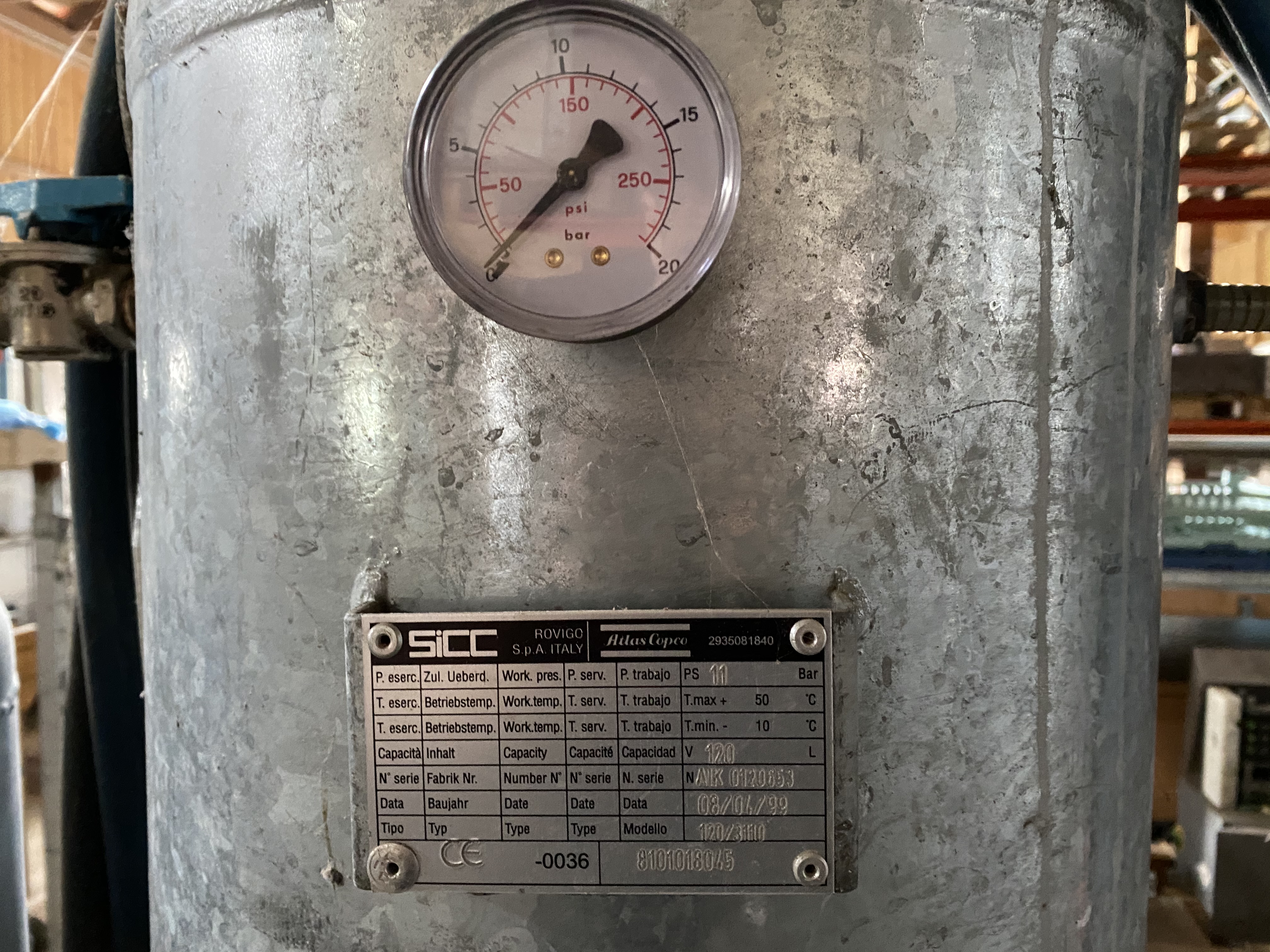 Begagnad Hydrofoner/Trycktankar 150/120liter