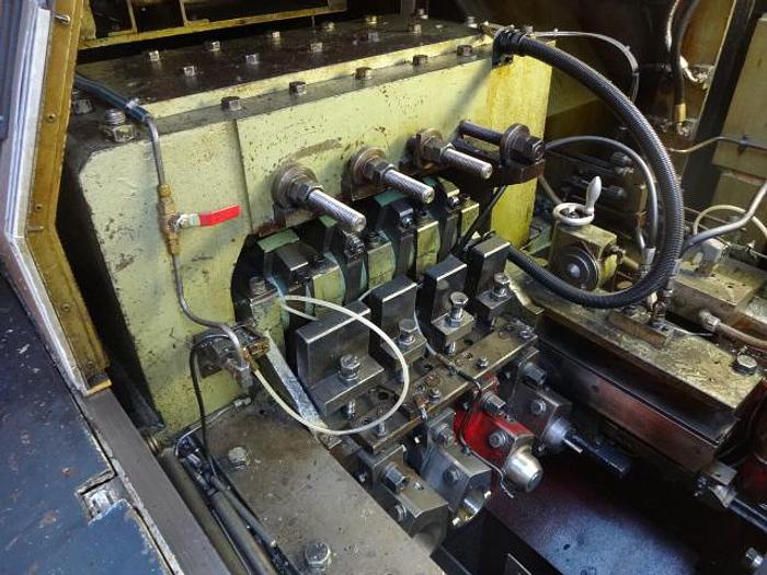 D'occasion NEDSCHROEF BL 4 - BL 405 Presse transfert rapide de frappe à froid extra longue course / Extra long stroke bolt maker