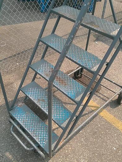 Used 6 Step Mobile Platform