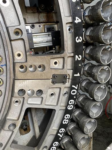 Used 2005 Haas EC400 4AX