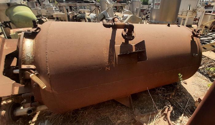 Used Tank, 600 Gallon, S/st, 3 HP Agit, Coil, #Z691880