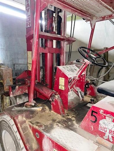 Used 1976 Taylor Big Red Y15WS Forklift