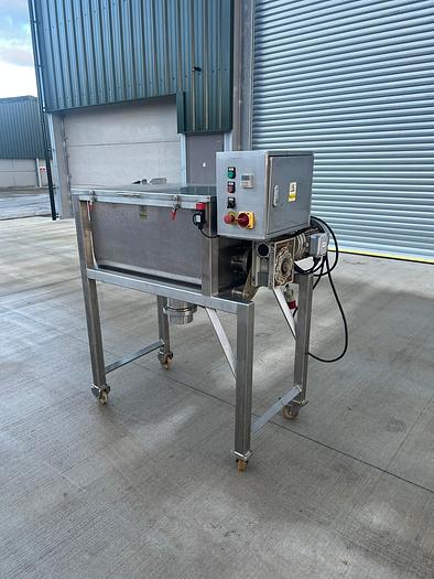 Used RIBBON BLENDER