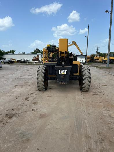 Used 2010 CAT TL943 TELEHANDLER