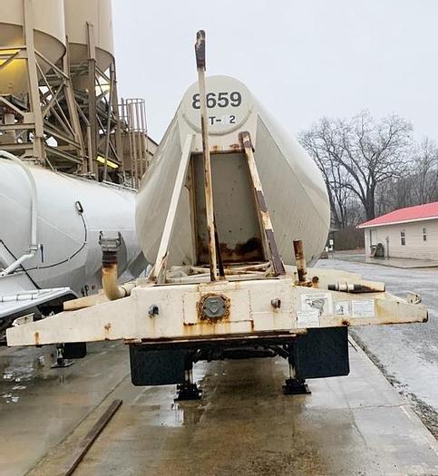 Used 1973 Fruehauf Cement Tankers (3)