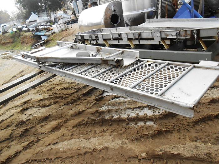 Used Screen, Vibratory, 30" x 14', S/st, Conveyor Unit #S734742