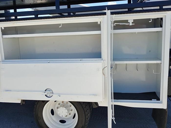 Used Versilift VST-40I 45ft Articulating & Telescopic MH Bucket Boom on 2013 Ford F550