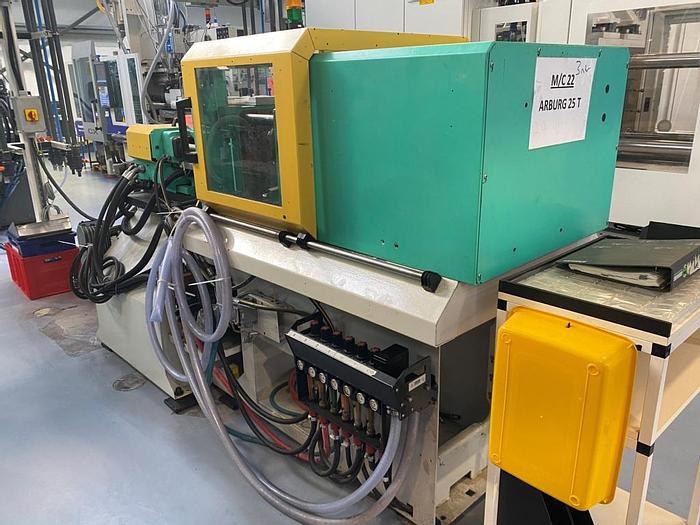 Used 1997 Arburg Allrounder Selecta 270S 250-60 Injection Moulding Machine