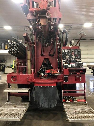 Used 2000 Ingersoll-Rand T3W Drill Rig