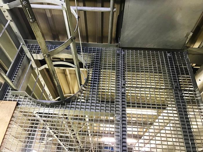 Used 2-step falling-film vacuum evaporator
