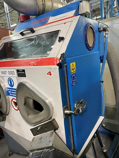 Used 1998 Guyson Select 4 SF Sand Blasting Cabinet