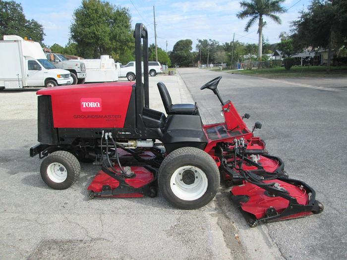 Used Toro Groundsmaster 4500D Mower
